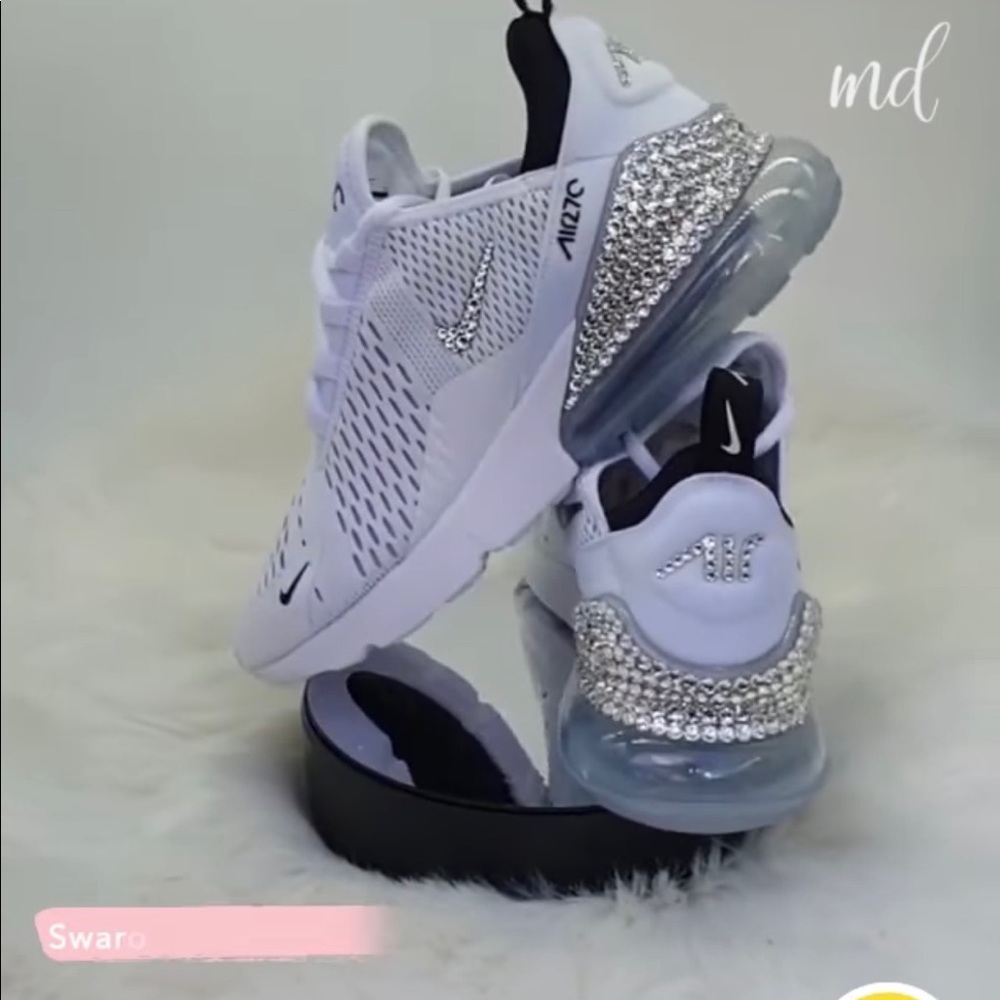 Meet your Posher, Adilene